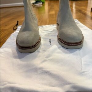 Vince Women's Cream Ankle Booties